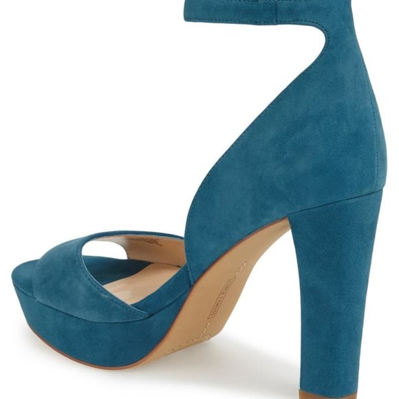 New Vince Camuto Sakari D'orsay Heels - Picture 7 of 8